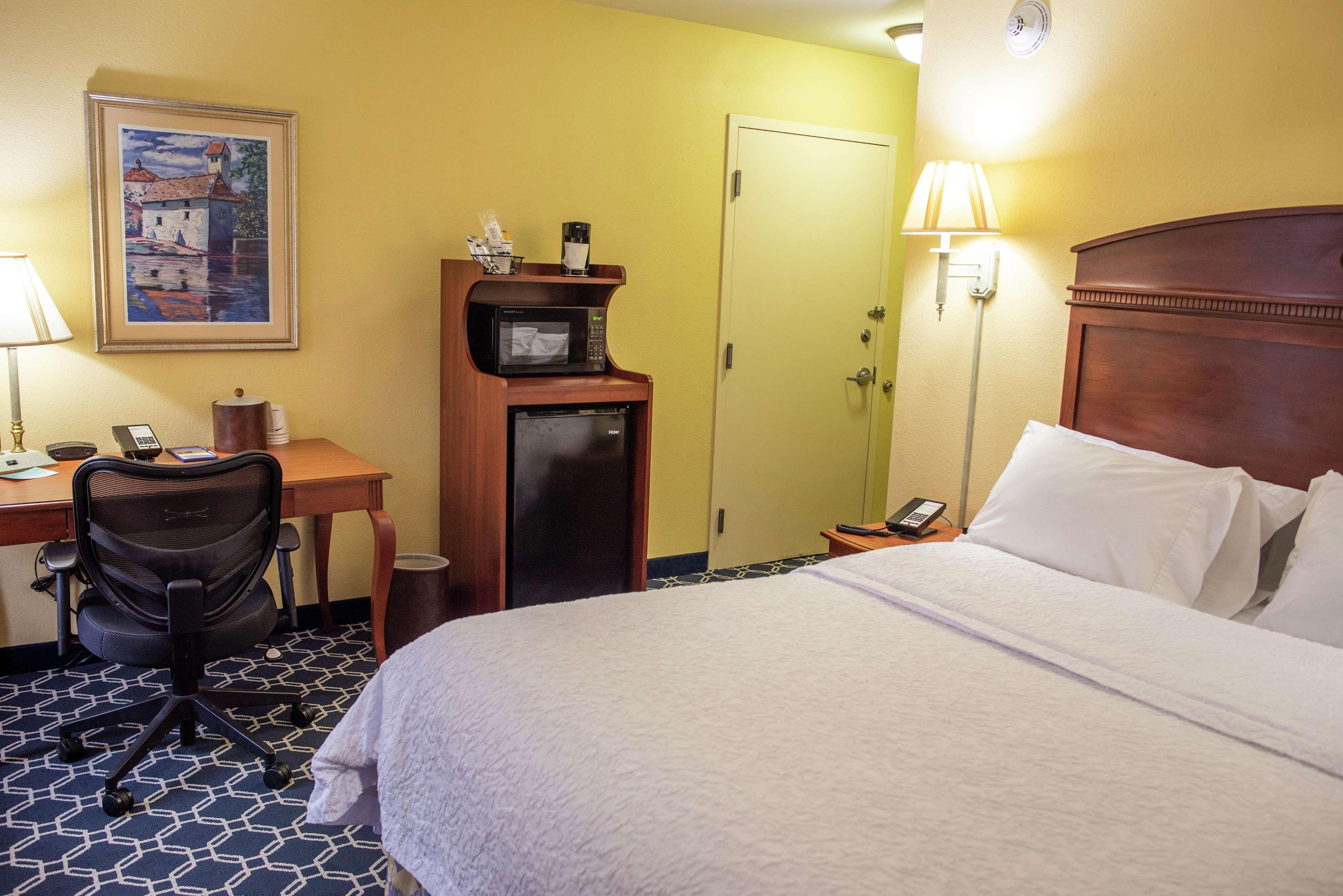 Hampton Inn Lebanon Zewnętrze zdjęcie